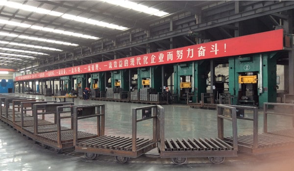 耐材自動化生產(chan) 線車間