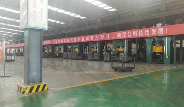 耐材自動化生產(chan) 線車間